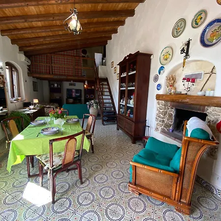 Casa Aloe Nel Cuore Della Sicilia * Pietraperzia